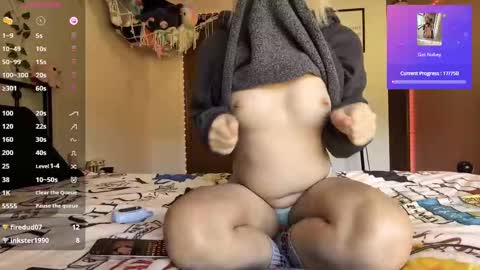 Snapshot of xxnaughtynicolexx chatting on 09.19.25 Nicole online show from 09.19.25