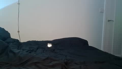 Snapshot of xxsddf chatting on 11.08.25 Tonnny online show from 11.08.25