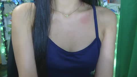 Snapshot of xxsexyass chatting on 01.08.25 Kelsey online show from 01.08.25