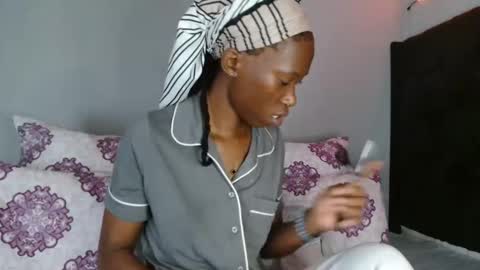 Snapshot of xxsexytalia28 chatting on 01.17.26 xxsexytalia28 online show from 01.17.26