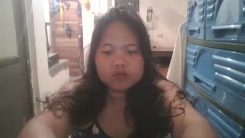 Snapshot of xxsia24xx chatting on 12.16.24 Cheche online show from 12.16.24