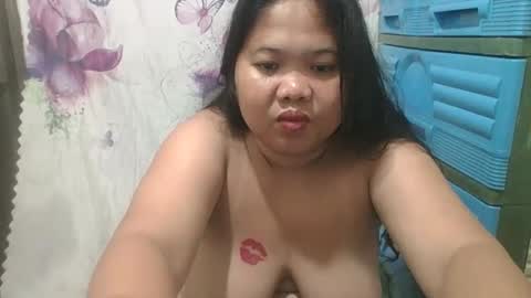Snapshot of xxsia24xx chatting on 01.19.25 Cheche online show from 01.19.25