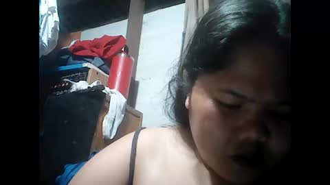 Snapshot of xxsia24xx chatting on 03.05.25 Cheche online show from 03.05.25
