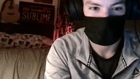 Snapshot of xxwhitefoxx chatting on 03.11.25 David Fox online show from 03.11.25