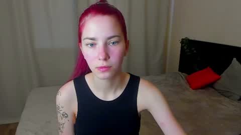 Snapshot of xxx_hotbae_xxx chatting on 06.17.26 Eva online show from 06.17.26