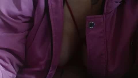 Snapshot of xxx_morena chatting on 01.06.25 LILI online show from 01.06.25