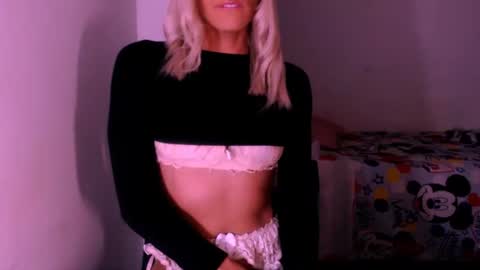 Chiara online show from 10.25.25