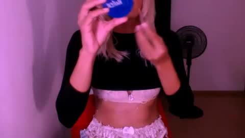 Snapshot of xxxanonymousloverxxx chatting on 04.27.26 Chiara online show from 04.27.26