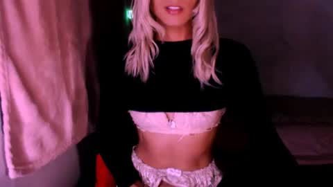 Snapshot of xxxanonymousloverxxx chatting on 06.23.26 Chiara online show from 06.23.26