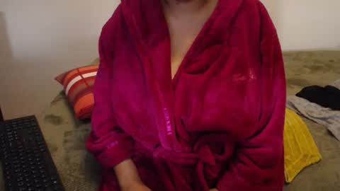 Snapshot of xxxbustybabe27x chatting on 03.13.26 Ayanda online show from 03.13.26