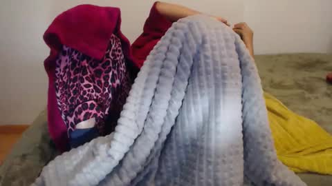 Snapshot of xxxbustybabe27x chatting on 03.14.26 Ayanda online show from 03.14.26