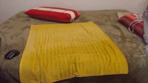 Snapshot of xxxbustybabe27x chatting on 03.18.26 Ayanda online show from 03.18.26