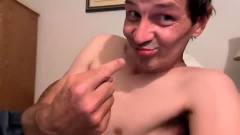 Snapshot of xxxfredmtlxxx chatting on 07.11.26 xxfredmtl18xx online show from 07.11.26