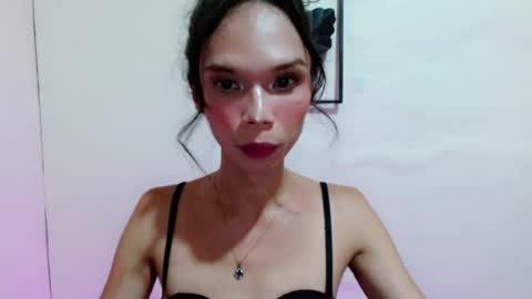 Snapshot of xxxfuckgirlyumsxxx chatting on 06.30.26 Your Princess Yums online show from 06.30.26