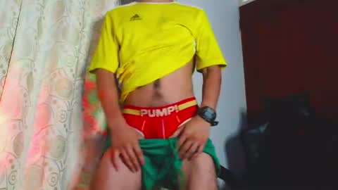 Snapshot of xxxhome_alonexxx chatting on 07.30.26 Kev online show from 07.30.26