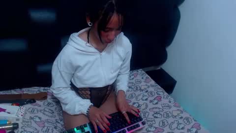 Snapshot of xxxreinasexyassxxx chatting on 09.27.25 xxxreinasexyassxxx online show from 09.27.25