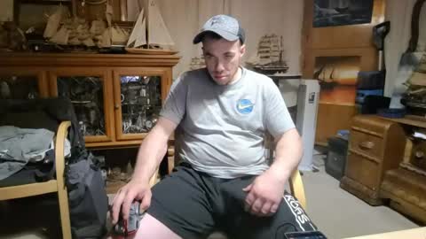 Snapshot of xxxscubastevexx chatting on 04.20.26 ScubaSteve online show from 04.20.26