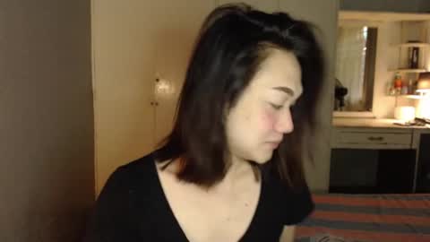 Snapshot of xxxsexydollxxx chatting on 10.05.25 Melissa online show from 10.05.25