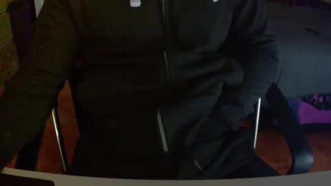 Snapshot of xxxsomethings chatting on 02.10.25 xxxsomethings online show from 02.10.25