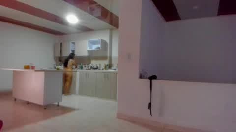 Snapshot of xxxtatianabustyxxx chatting on 02.20.25 xxxtatianabustyxxx online show from 02.20.25