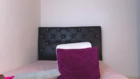 Snapshot of xxxtatianabustyxxx chatting on 12.02.25 xxxtatianabustyxxx online show from 12.02.25