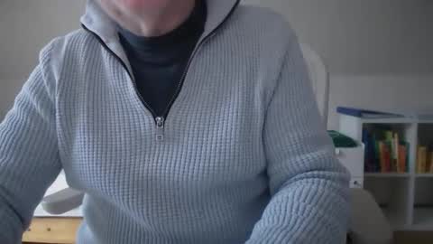 Snapshot of xxxxhardyxxxx chatting on 12.03.25 xxxxhardyxxxx online show from 12.03.25