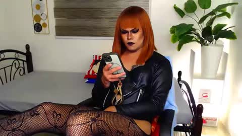 QueenMarina online show from 05.11.26