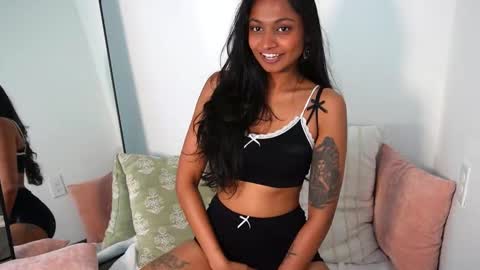 Zara online show from 03.06.25