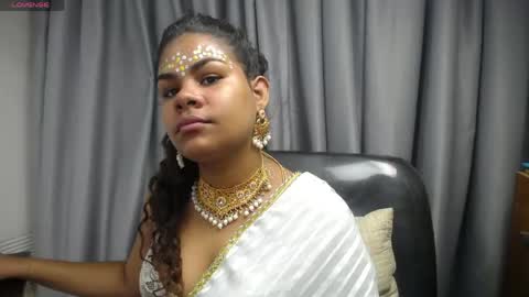 yazhini online show from 05.05.26