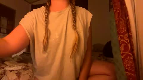 yagirlpeachezzz online show from 02.27.26