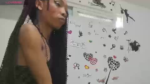 Snapshot of yailin_04 chatting on 03.11.26 yailin_04 online show from 03.11.26