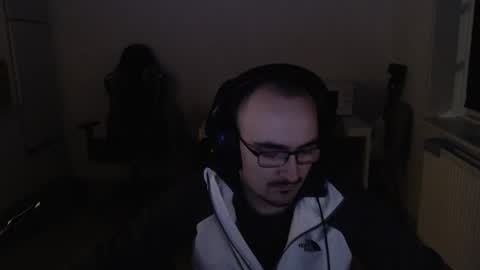 Snapshot of yamillamal157 chatting on 11.02.25 YamilLamal online show from 11.02.25