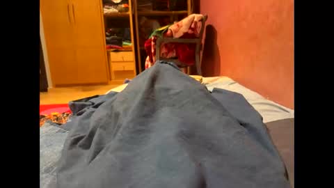 Snapshot of yamines chatting on 10.01.25 yamines online show from 10.01.25