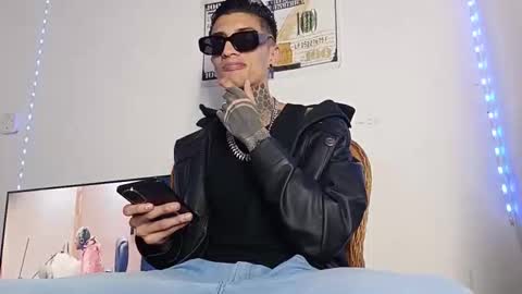 Yan online show from 02.21.26