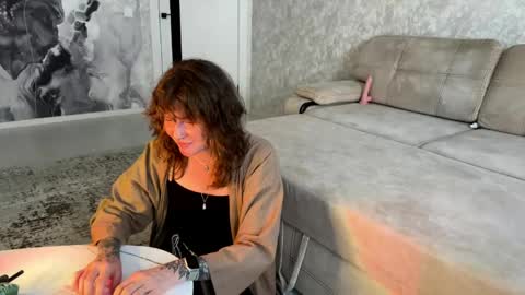 Yanny online show from 05.25.26
