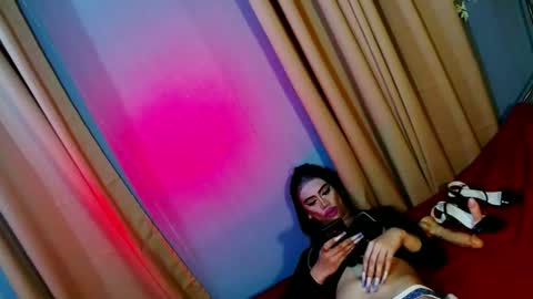 Snapshot of yasii19 chatting on 01.07.25 miss yasii online show from 01.07.25