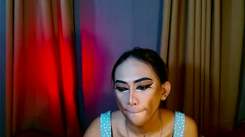 Snapshot of yasii19 chatting on 01.15.25 miss yasii online show from 01.15.25