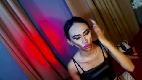 Snapshot of yasii19 chatting on 01.19.25 miss yasii online show from 01.19.25