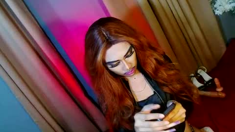 Snapshot of yasii19 chatting on 01.19.25 miss yasii online show from 01.19.25