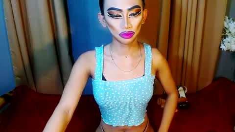 Snapshot of yasii19 chatting on 01.21.25 miss yasii online show from 01.21.25