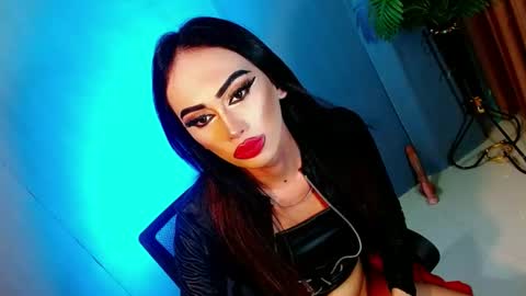 Snapshot of yasii19 chatting on 02.11.25 miss yasii online show from 02.11.25