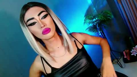 Snapshot of yasii19 chatting on 02.17.25 miss yasii online show from 02.17.25