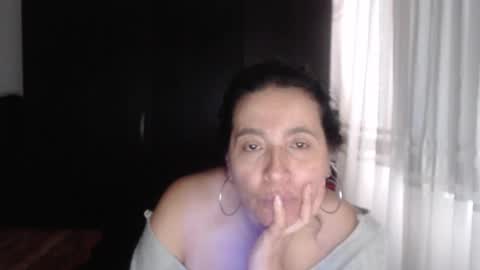 Snapshot of yasmin_love85 chatting on 12.02.24 yasmin_love85 online show from 12.02.24