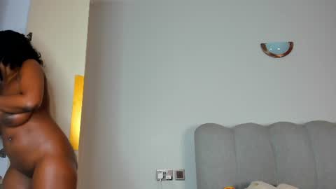 yazmin_rochae online show from 07.22.26