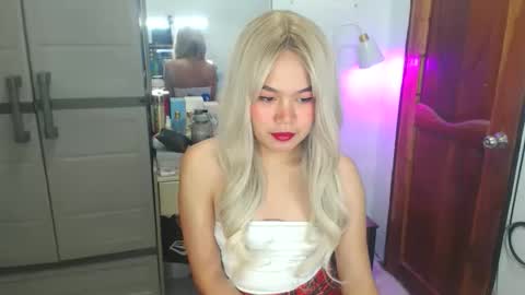 Yazzi online show from 04.21.26