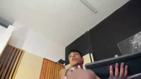 Yeidonn online show from 06.18.26