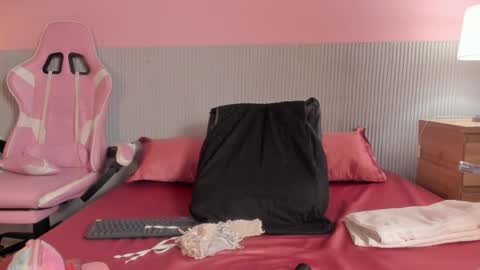 yeika_foxy online show from 04.05.26