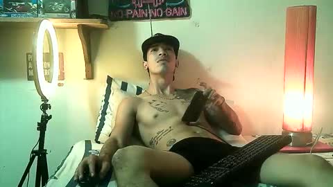 Snapshot of yeisoncastellanos1999 chatting on 04.23.26 yeisoncastellanos1999 online show from 04.23.26