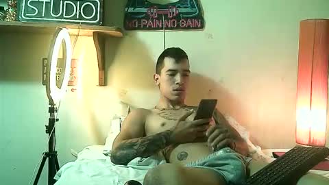 Snapshot of yeisoncastellanos1999 chatting on 05.12.26 yeisoncastellanos1999 online show from 05.12.26