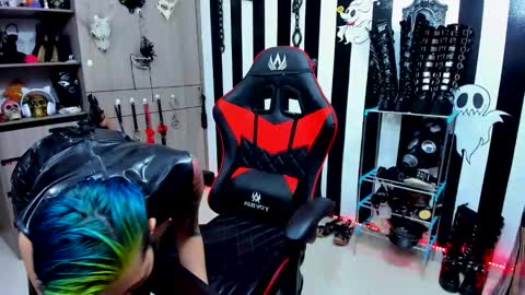 Snapshot of yelena_bondaje chatting on 12.22.24 Yelena online show from 12.22.24